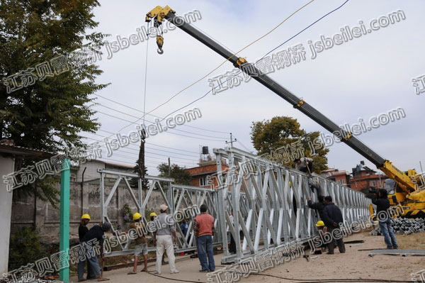 尼泊爾貝雷橋安裝