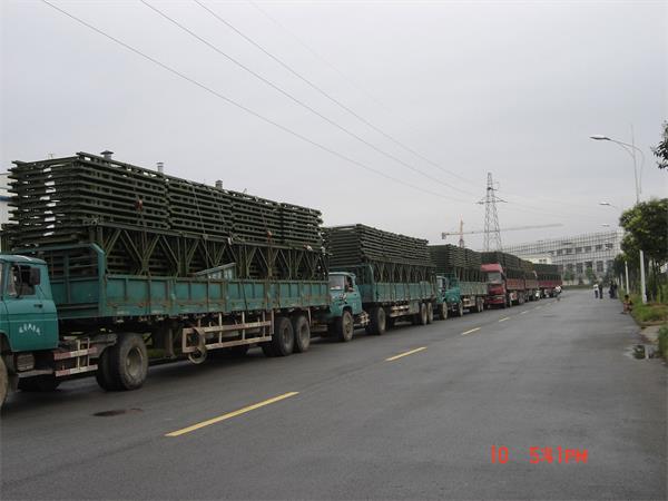 為四川人民搶險救災支援貝雷鋼橋