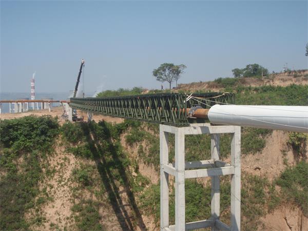 陜西省鳳翔縣榮凱200型67.056米(單跨)雙排單層加強型(國內最大跨度貝雷鋼橋)