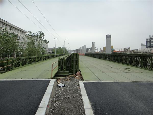 浙江省寧波市政200型雙車道貝雷鋼橋橋并列321(100)型貝雷式人行鋼橋