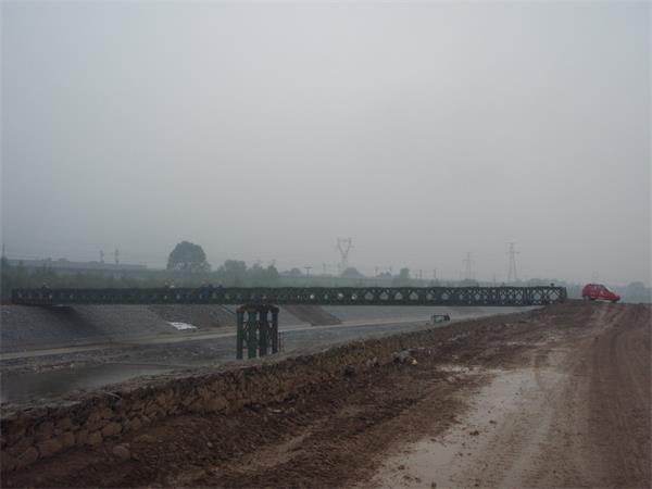 青海省西寧市水電四局321(100)型三排單層加強型